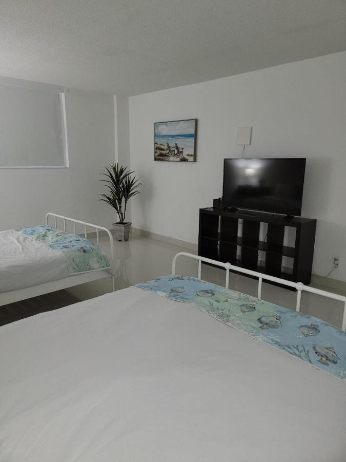 Paradise On Hollywood Beach 2 Bed 2 Bath Apartment Exterior photo